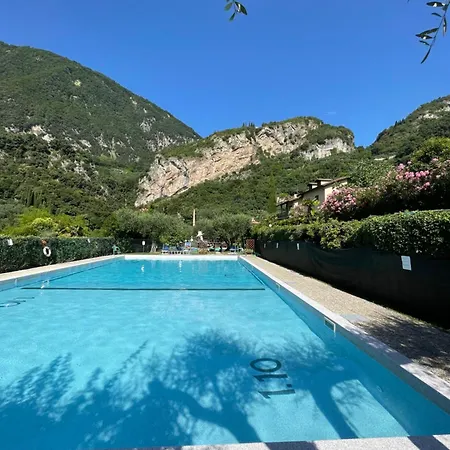 Cascata Varone Aparthotel