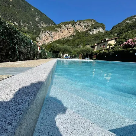 Cascata Varone Aparthotel Riva del Garda